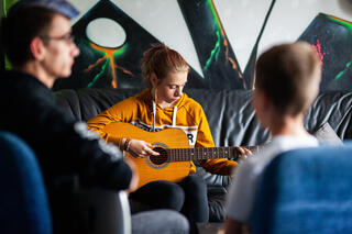 hvd-bb-kinder-und-jugendliche